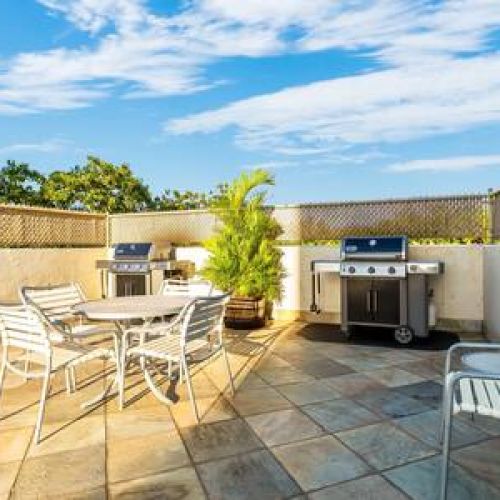 BBQ and dining area on 2nd floor