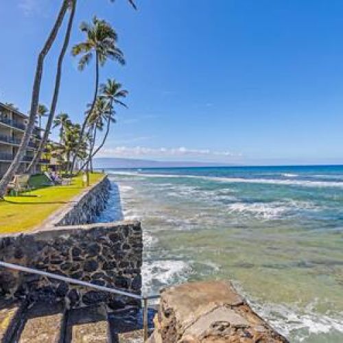 Ocean staircase right from the resort. Depending on tide some day may or may not have sand.