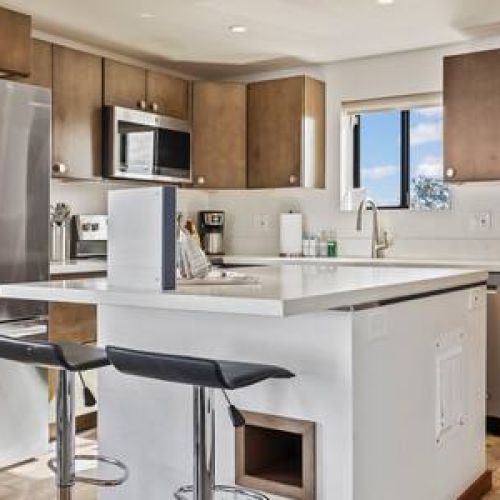 Bright and clean updated kitchen with stainless appliances