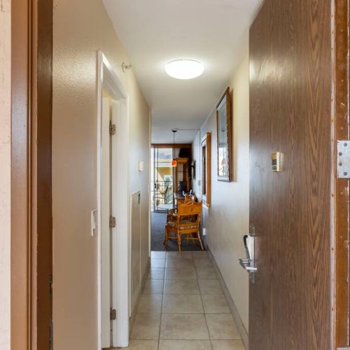 Royal Kahana 804 equipped with keyless entry.