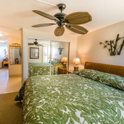 King size bed