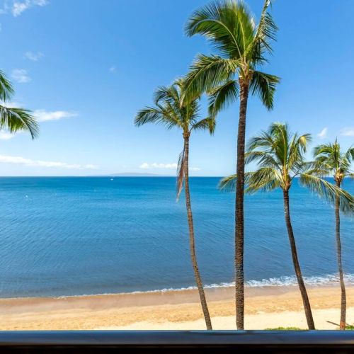 Admire sunsets, sailboats, seasonal whale watching, and the pacific ocean.