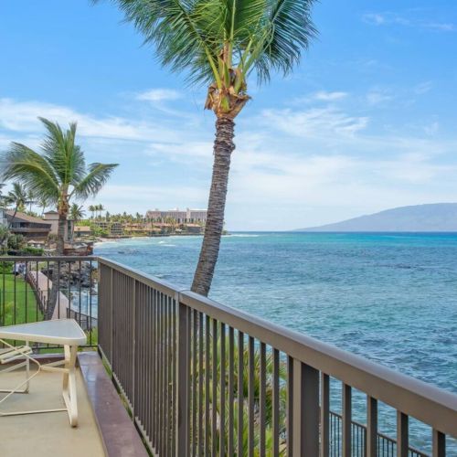 Crystal clear water here at Hale Ono Loa. Although there is not useable beach most of the year there are stairs to drop in the water for some amazing snorkeling.