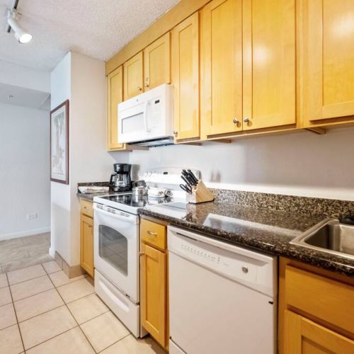 Fully equipped kitchen to make you feel at home.