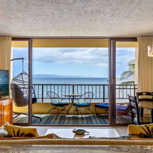 Oceanfront Maui memories await you...