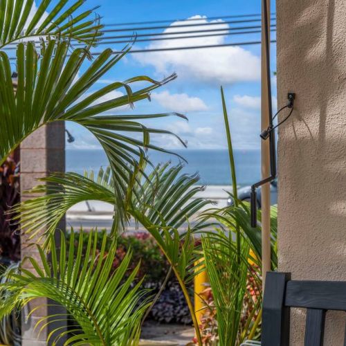 Outdoor shower is right outside the unit. Cross the street and your at Kamaole II beach.