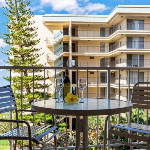 Make a toast and celebrate your Maui memories from your ocean view lanai
