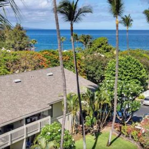 Ocean view from top floor private lanai