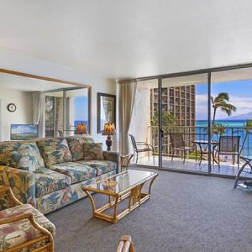 Queen size sofa sleeper so this condo can accommodate 4 people