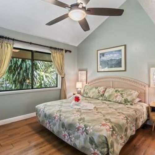 King size bed in this spacious second bedroom