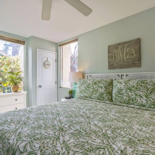 Tommy Bahama bedding