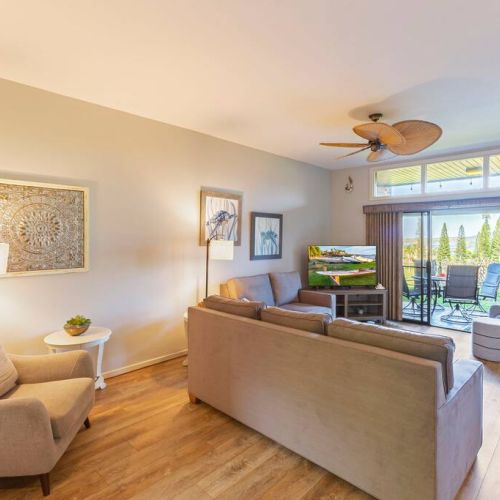 Plenty of seating throughout living area