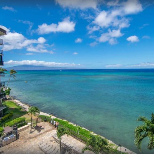 Ocean views from lanai