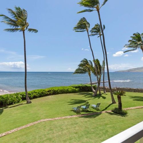 Picture perfect views of the West Maui mountains, Kano"olawe island, and Pacific.