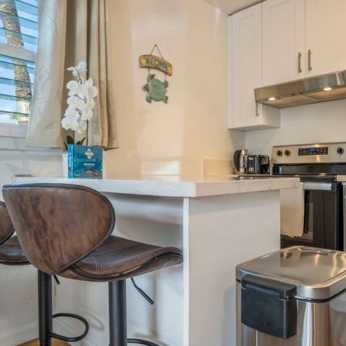 Breakfast bar for two