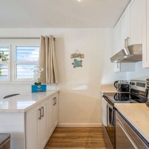 Clean and bright kithen