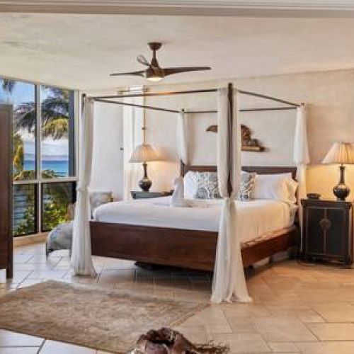 Beautiful ocean view master suite area