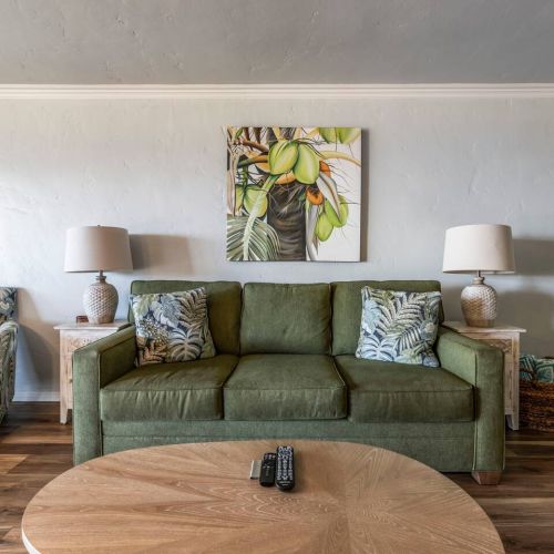 Queen sofa sleeper, and beach towels for your use. This condo can accommodate 4 people.