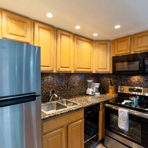 Fully equipped kitchen with everything needed to feel at home.