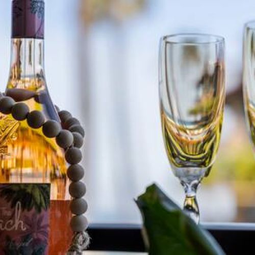 A toast to your Maui memories...