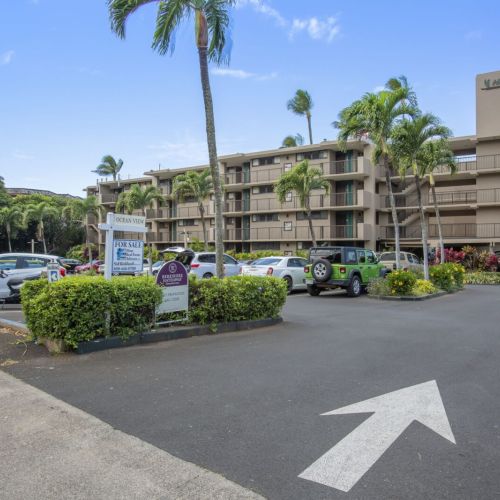 Front Entrance off Lower Honoapiilani Rd