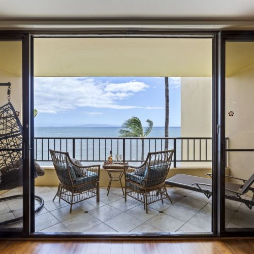 Perfect setting for your Maui getaway.