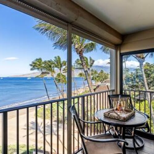 Beachfront corner views on the 6 mile stretch of Sugar Beach