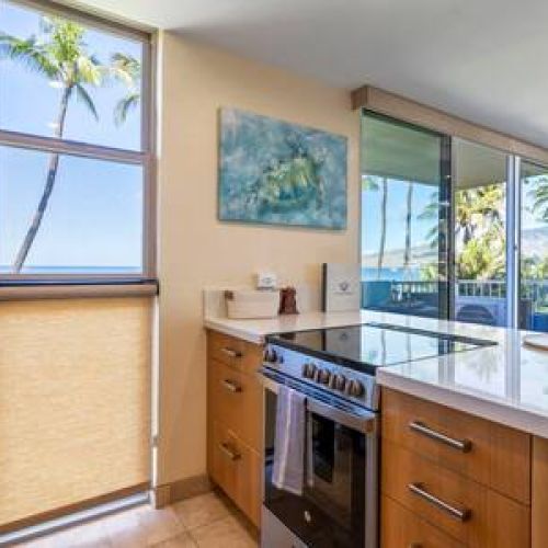 Cook an oceanfront home cooked meal